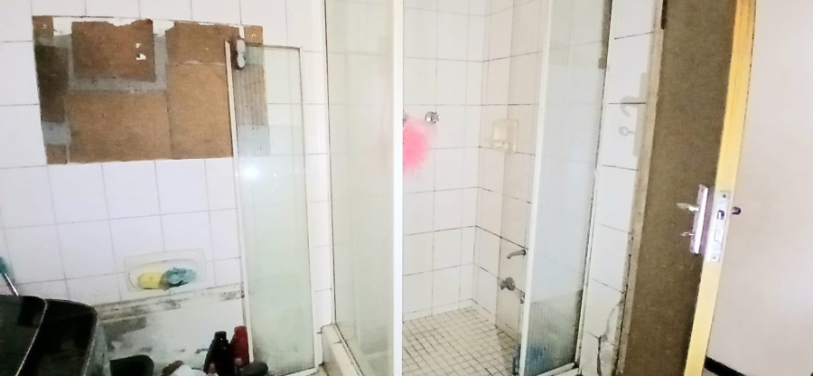 5 Bedroom Property for Sale in Westridge Western Cape